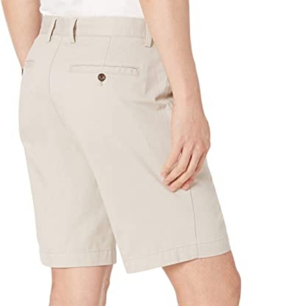 Amazon Essentials Men's Flat Front Shorts - Picture 2 of 13